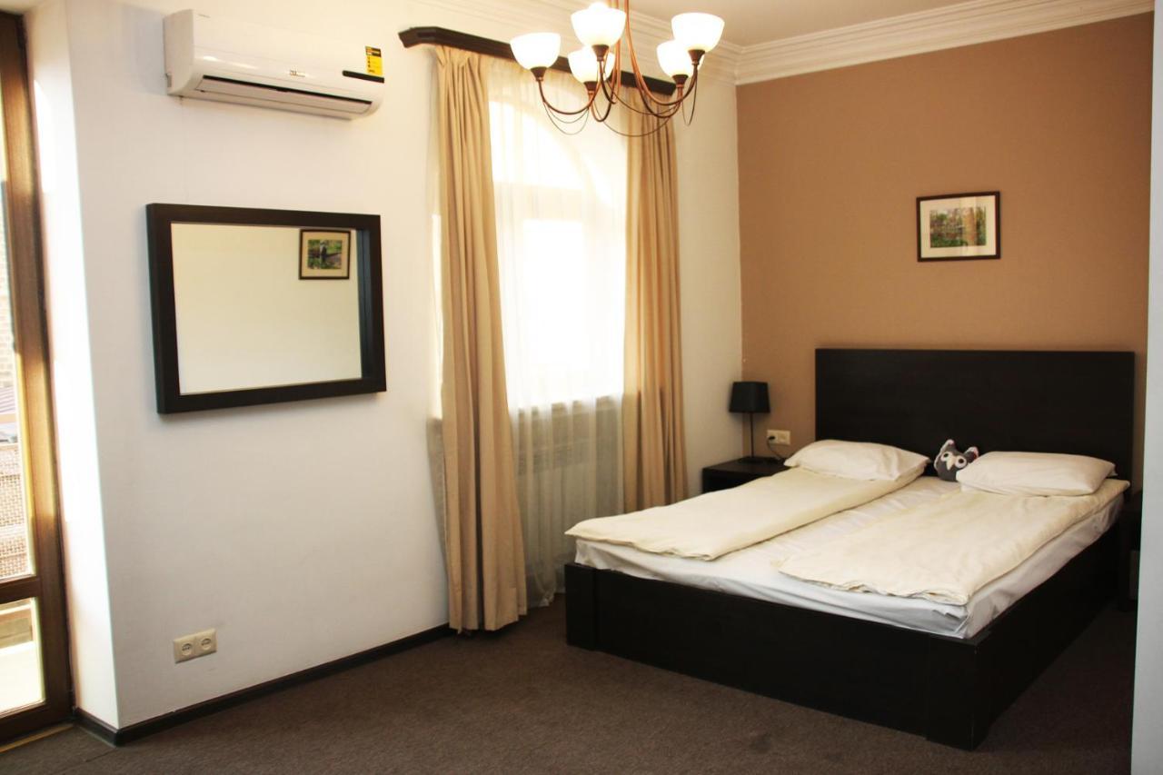 City Centre Hotel By Picnic Yerevan Exterior photo